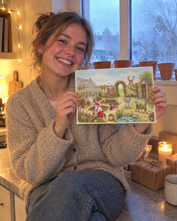 Empty pots, full calendar — Santa's Secret Garden advent calendar card at home