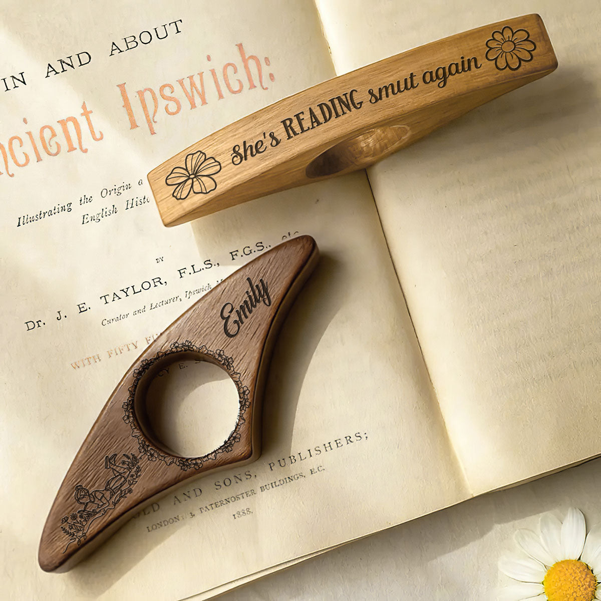 I Read It Like A Lady - Personalized Book Page Holder